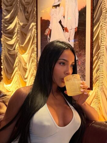 Full leaked Natseleen private onlyfans photo