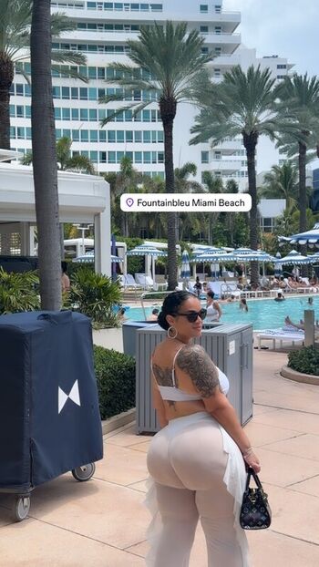 Full leaked Neeyce private onlyfans photo