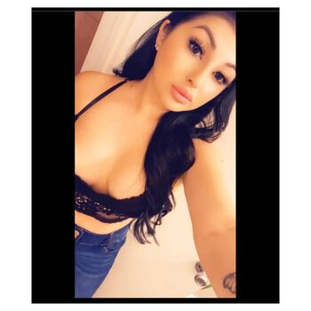 Full leaked Nennaalove private onlyfans photo
