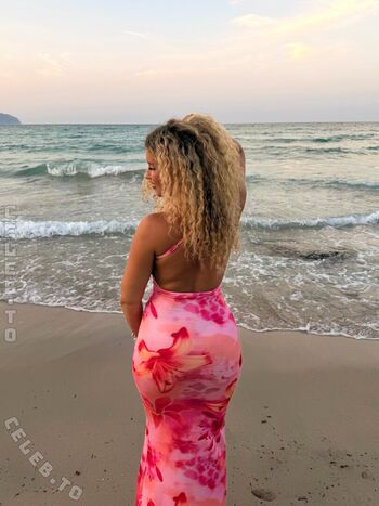 Full leaked Nevine ths private onlyfans photo