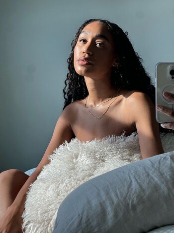 Full leaked Nia simone private onlyfans photo