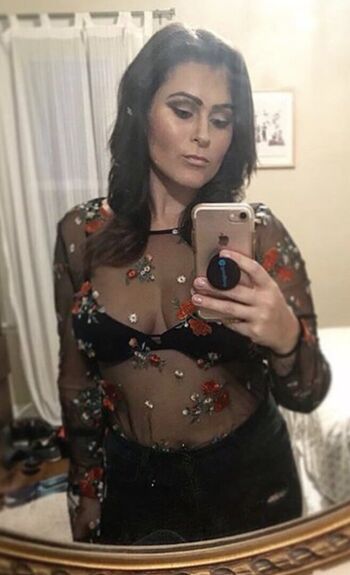 Nicole Saunders