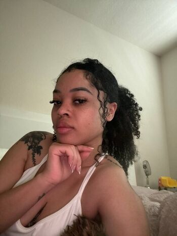 Full leaked Nikkiownsyou private onlyfans photo