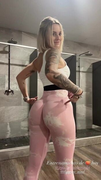 Full leaked Noe page private onlyfans photo