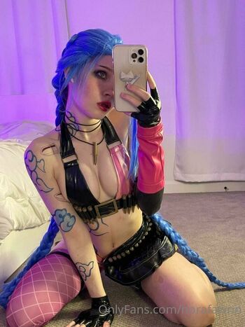 Full leaked Norafawnn private onlyfans photo