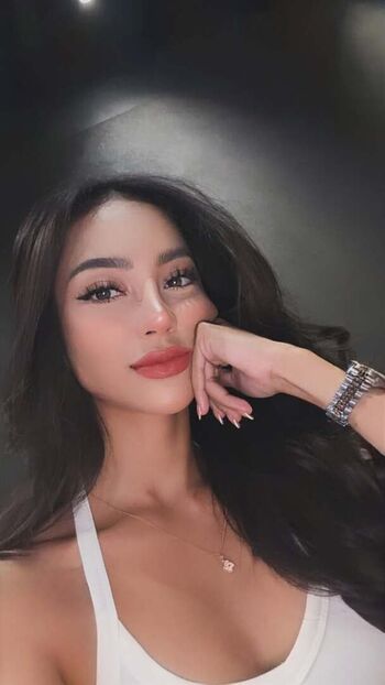 Full leaked Nurlynnazureen private onlyfans photo