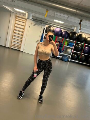 Full leaked Olivia nox private onlyfans photo