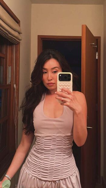 Full leaked Olivia sui page private onlyfans photo