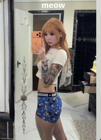 Full leaked Oxillery private onlyfans photo