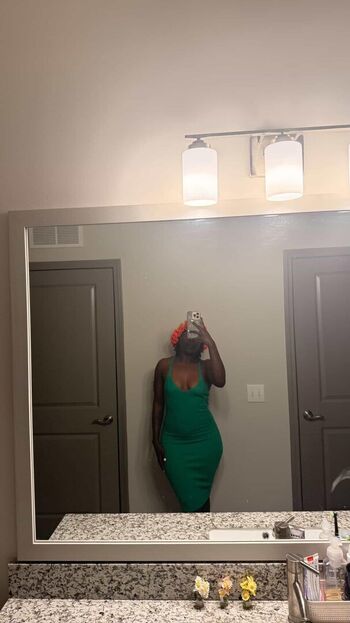 Full leaked Pa ti en ce private onlyfans photo