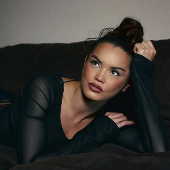 Full leaked Paris berelc private onlyfans photo