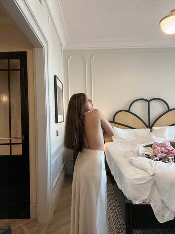 Full leaked Parisianamours private onlyfans photo