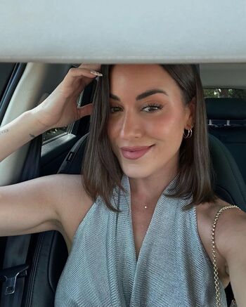 Full leaked Paulagonu private onlyfans photo