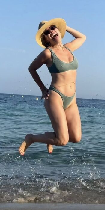 Full leaked Pauline sanzey page private onlyfans photo