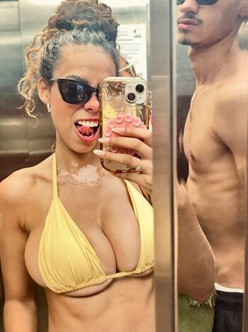Full leaked Peitudas private onlyfans photo