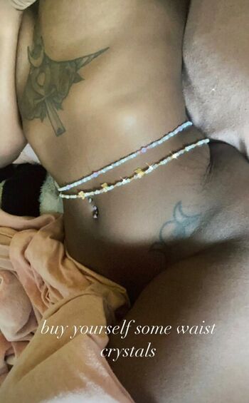 Full leaked Pieseesmoon private onlyfans photo