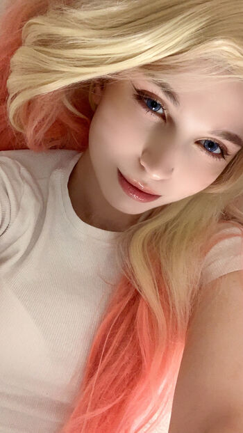 Full leaked Pinksuna private onlyfans photo