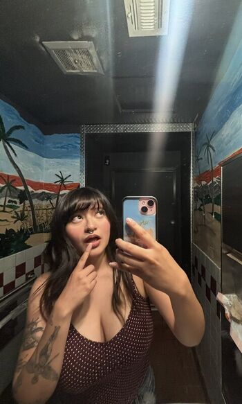 Full leaked Plsmeowtome private onlyfans photo