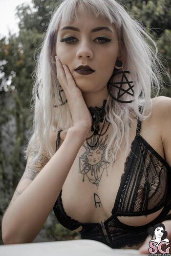 Full leaked Psylunar private onlyfans photo