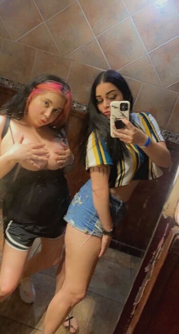 Full leaked Pussyfromagirl private onlyfans photo