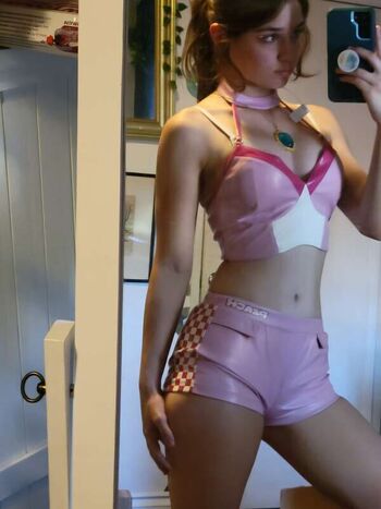 Full leaked Quinn frazier private onlyfans photo