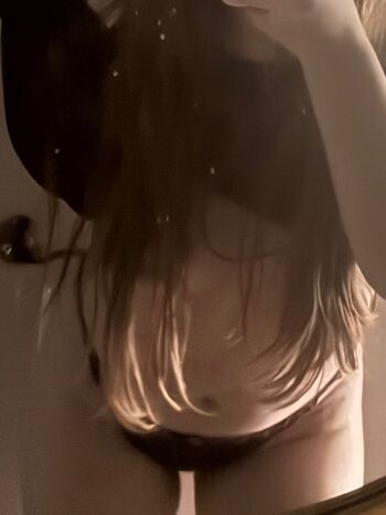 Full leaked Raya nielsen private onlyfans photo