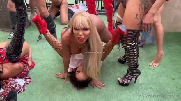 Full leaked Rayallaqueen private onlyfans photo