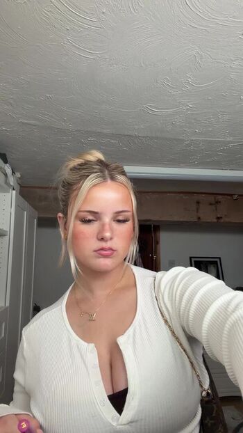 Full leaked Rebecca private onlyfans photo