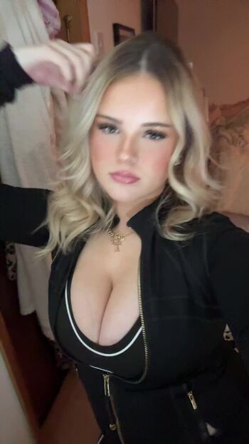 Full leaked Rebecca private onlyfans photo