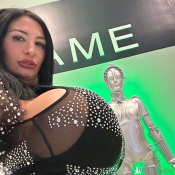Full leaked Ricki raxxx private onlyfans photo