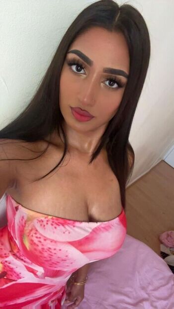 Full leaked Riya b private onlyfans photo