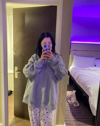 Full leaked Robyn  page private onlyfans photo
