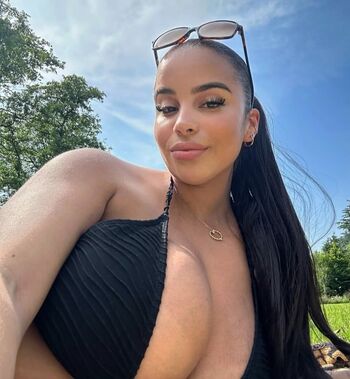 Romyisabellaa
