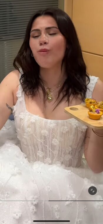 Full leaked Rose thr private onlyfans photo