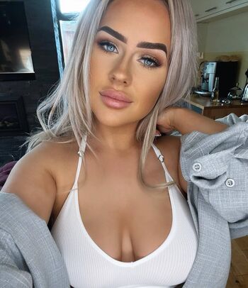 Full leaked Rosie rendell private onlyfans photo
