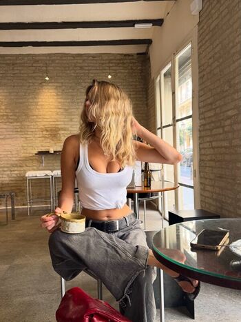 Full leaked Roxolana kushniruk private onlyfans photo