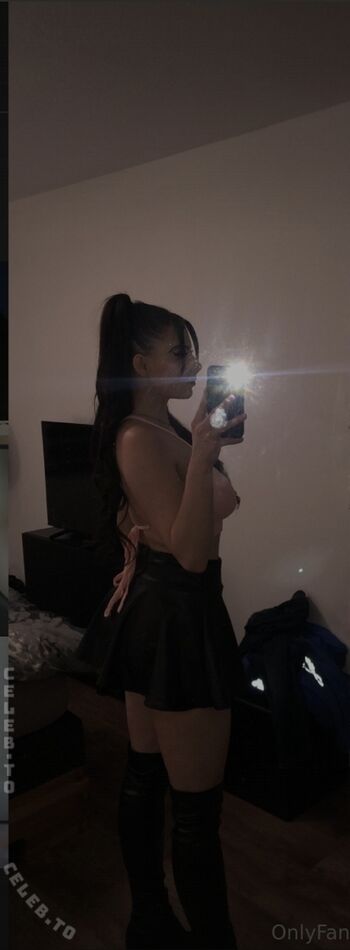 Full leaked S a m y x private onlyfans photo