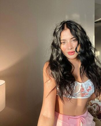 Full leaked Sara gurpal private onlyfans photo