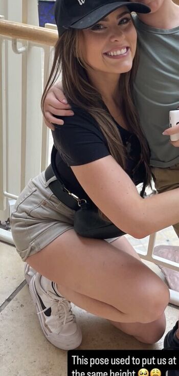 Sara Hopkins