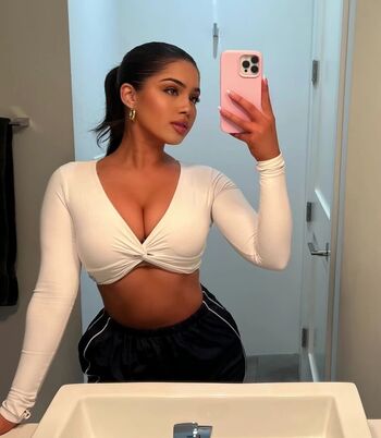 Full leaked Sarah kellie private onlyfans photo