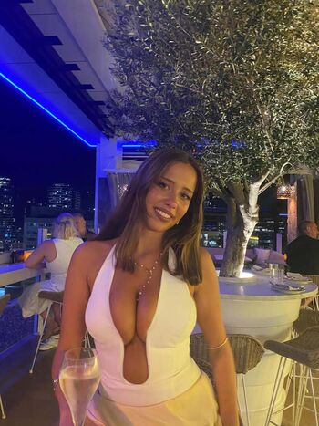 Full leaked Sarahsttanley private onlyfans photo