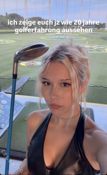 Sarahtoninx9_
