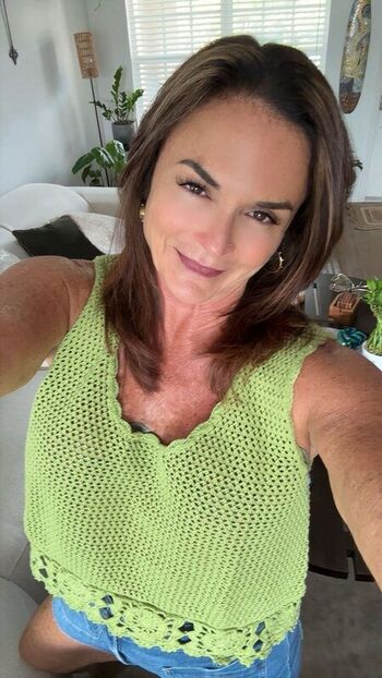 Full leaked Sassylotus private onlyfans photo