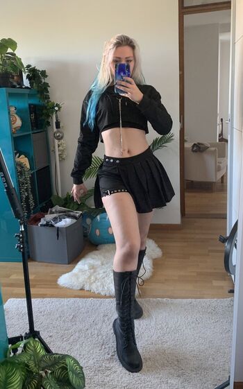 Full leaked Satiellacosplay private onlyfans photo