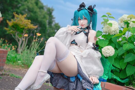 Saya Scarlet