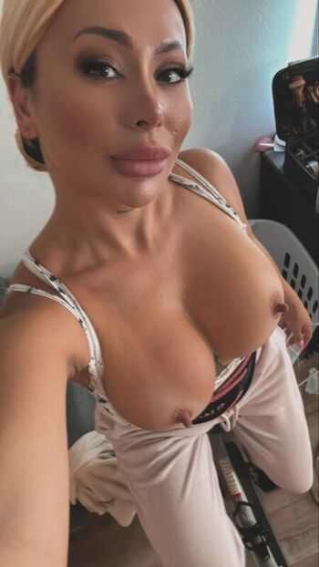 Full leaked Scarlettxletter private onlyfans photo
