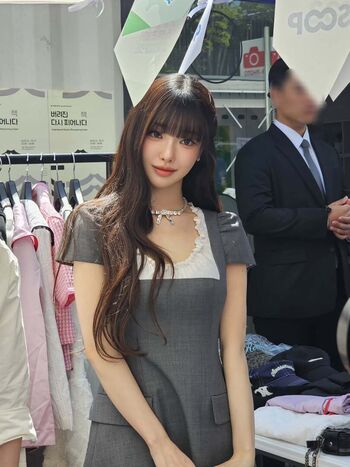 Full leaked Se yeon private onlyfans photo