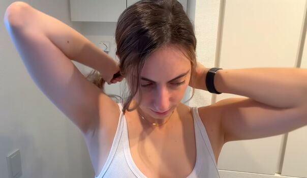 Full leaked Seerasan private onlyfans photo