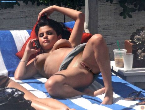 Selena Gom