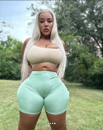 Full leaked Selenealeche private onlyfans photo